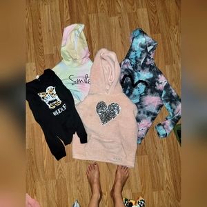 Girls hoodies/ sweatshirts